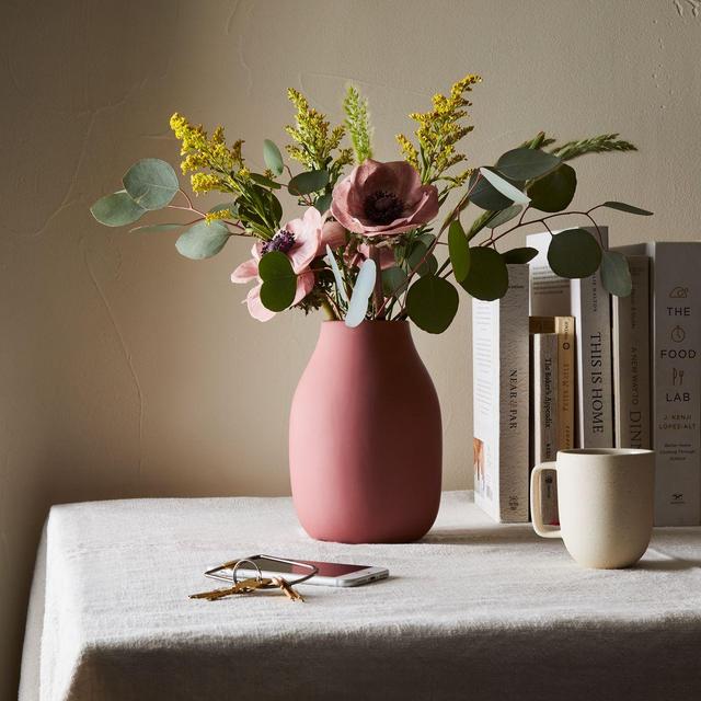 Blomus Colora Matte Porcelain Vase