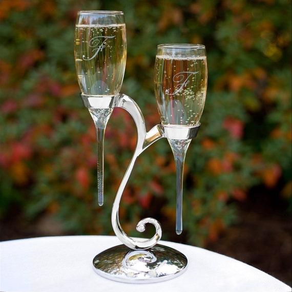 Personalized Champagne Flutes, Swirl Wedding Champagne Flutes, Unique Wedding Toasting Flutes, Custom, Engraved Champagne Glasses Engagement
