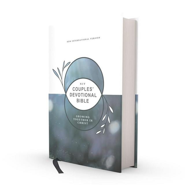NIV, Couples' Devotional Bible (Build a Biblical Foundation for Your Marriage), Hardcover, Comfort Print: Growing Together in Christ