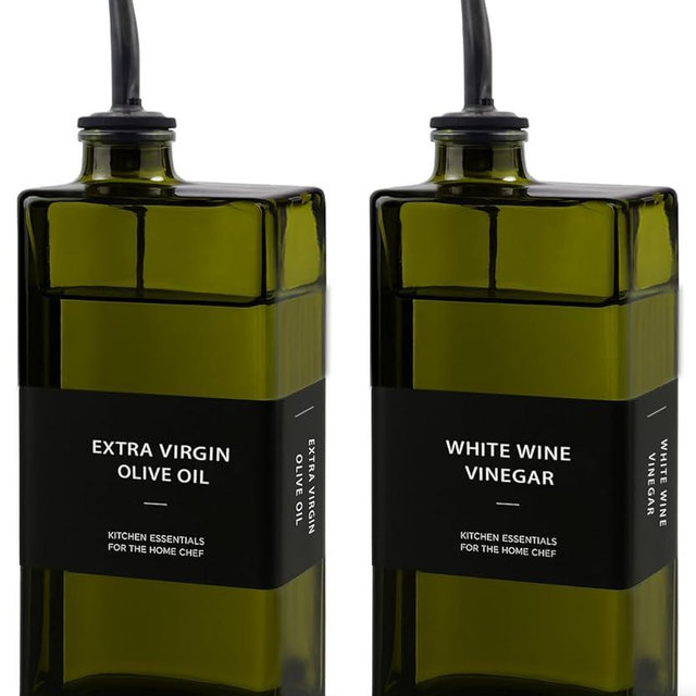 Olive Oil Dispenser Bottle for Kitchen 16.9oz, UV-Blocking Oil and Vinegar Dispenser Set, Soy Sauce Dispenser, Space Saving Design for Countertop (Green, 2pcs)