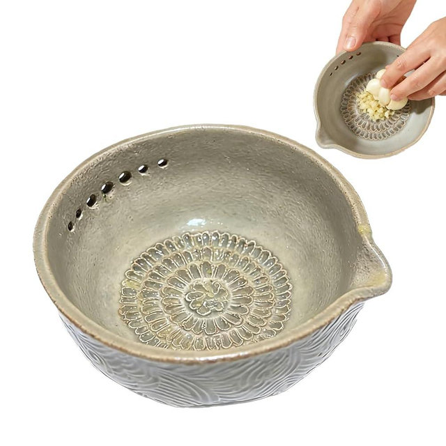 Garlic Grater Plate, Herb Stripper Bowl, Handmade Garlic Grater Herb Bowl, Grater Plate With Drainage Port, Easy Cook For Garlic, Herb, Ginger, Cooking Lover (7-hole light green)