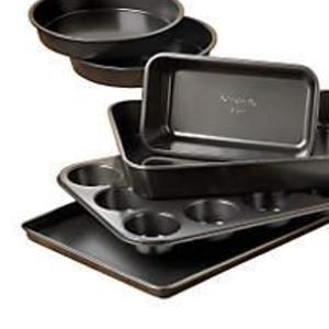 Calphalon® Simply Nonstick 6-Piece Bakeware Set