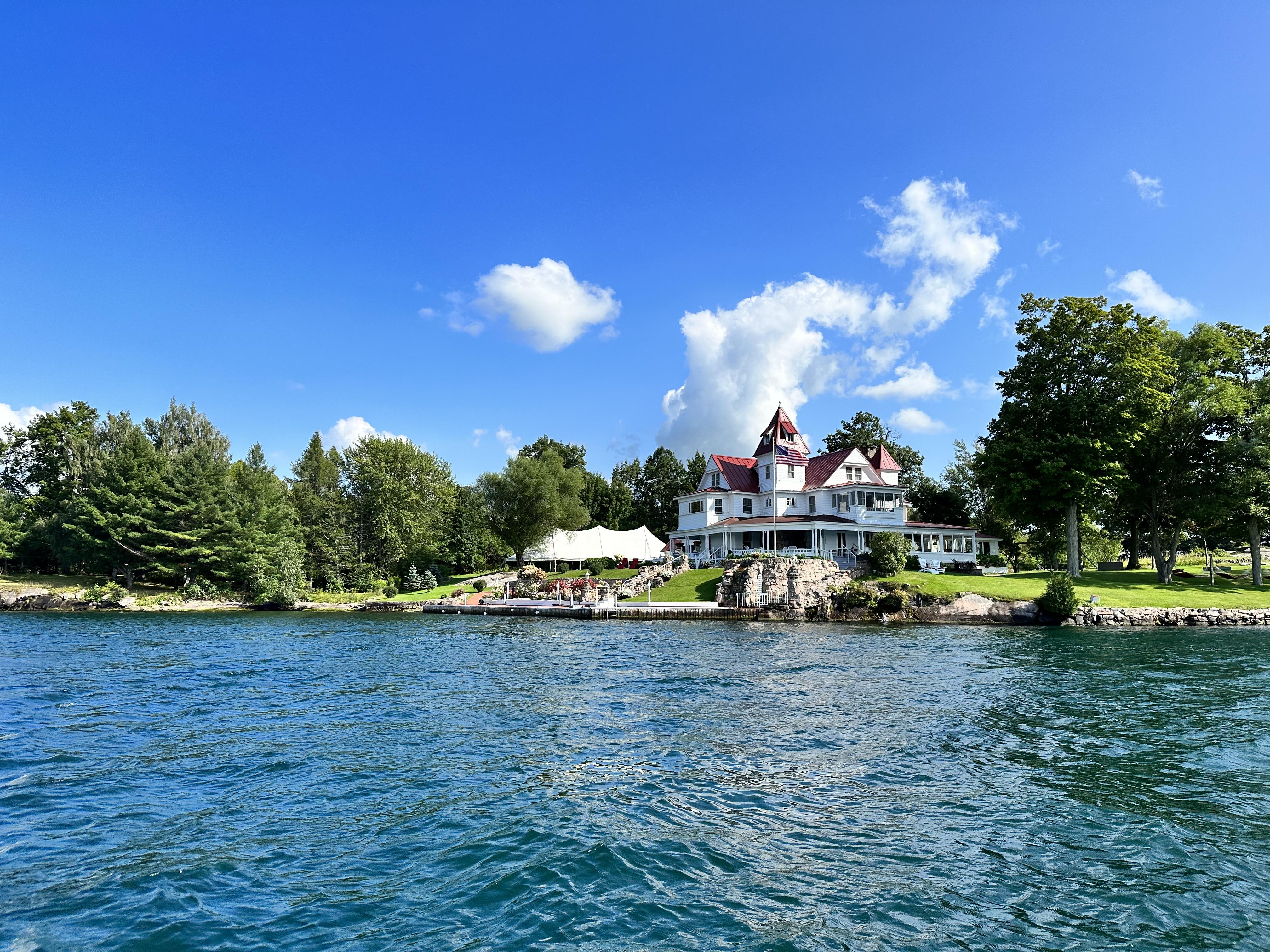 The Wedding Website of Julia Braunmueller and Chris Brunelle
