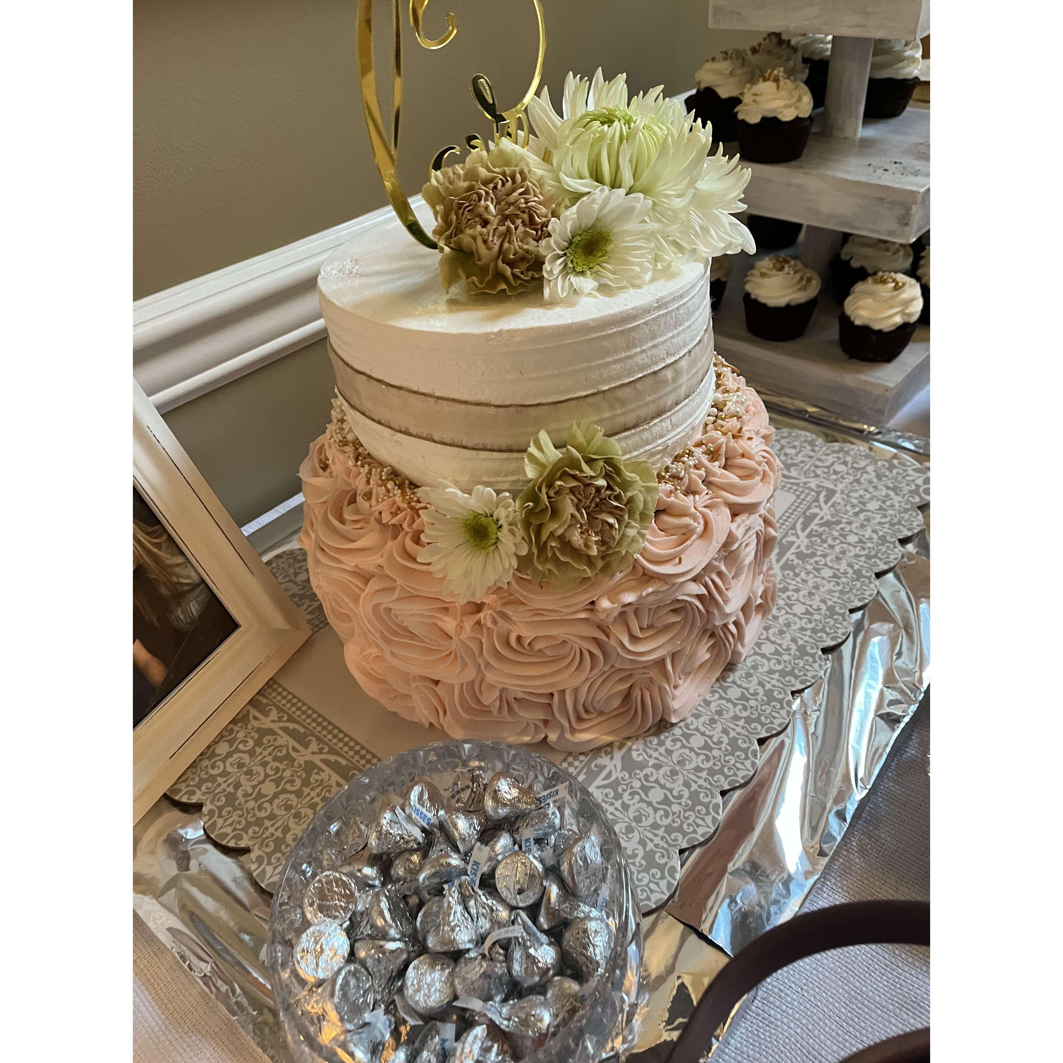 The cake for the engagement party - made by the brides Aunt!