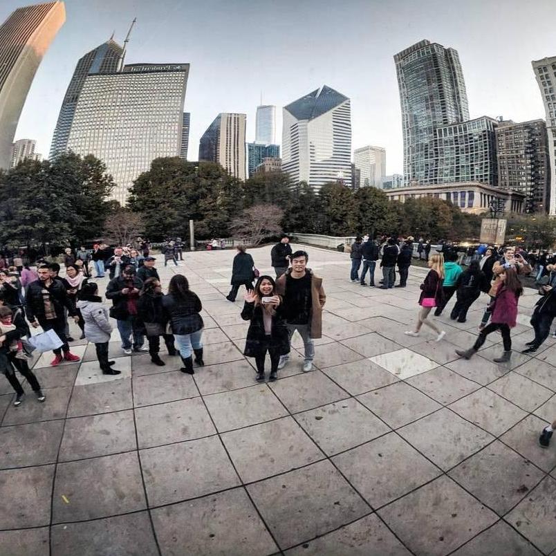 Bean selfie in Chicago!