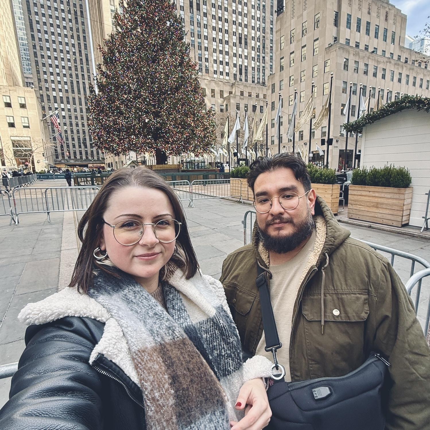 Trip to NYC, with the Rockefeller tree! (2025)