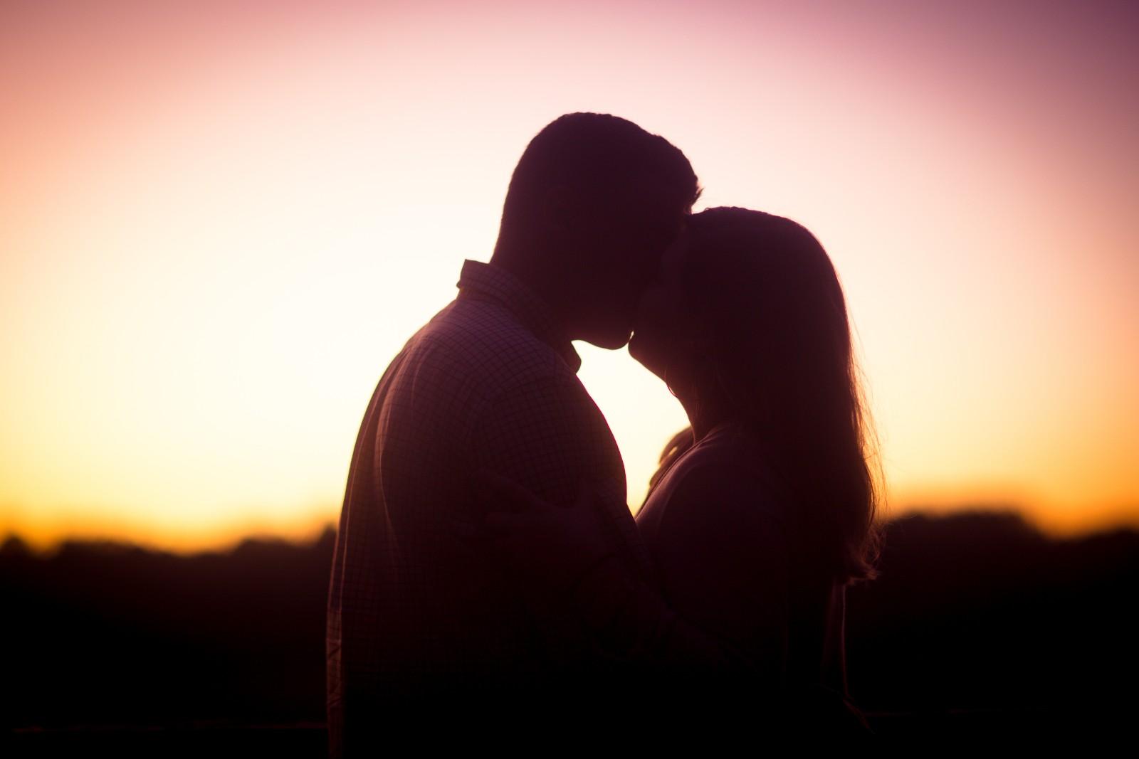 The Wedding Website of Amber Burns and JR Morgan