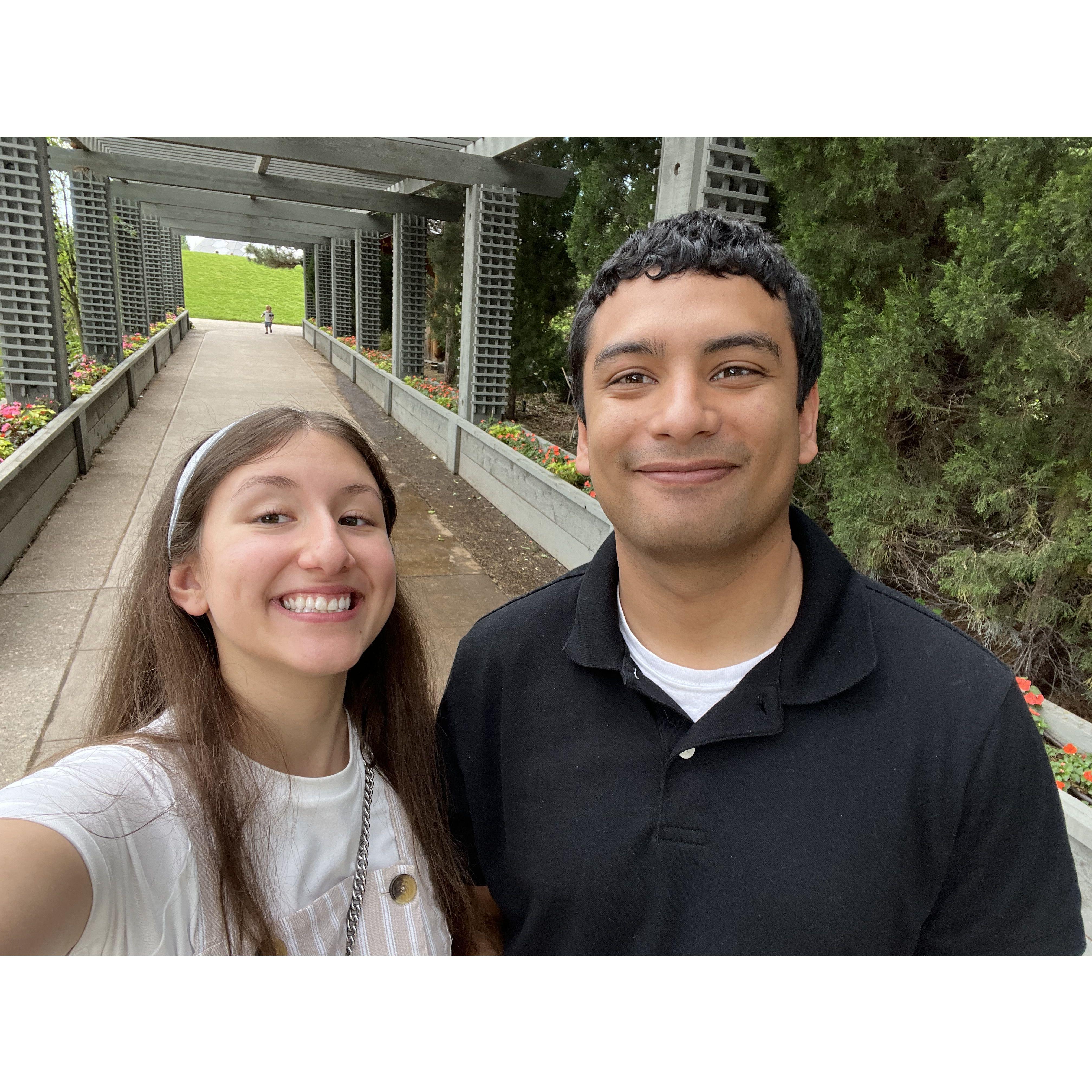 date at the botanic gardens :)