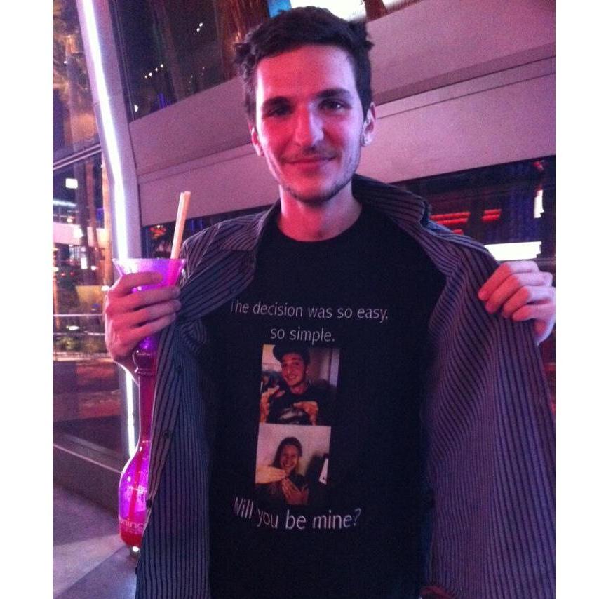 This is how Blake asked Sara out in Las Vegas! July 29th, 2012.