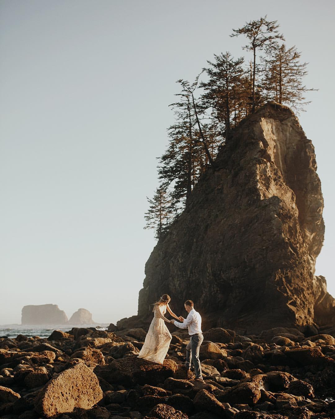 The Wedding Website of Lisa Pesin and Dmitri Tikhonov