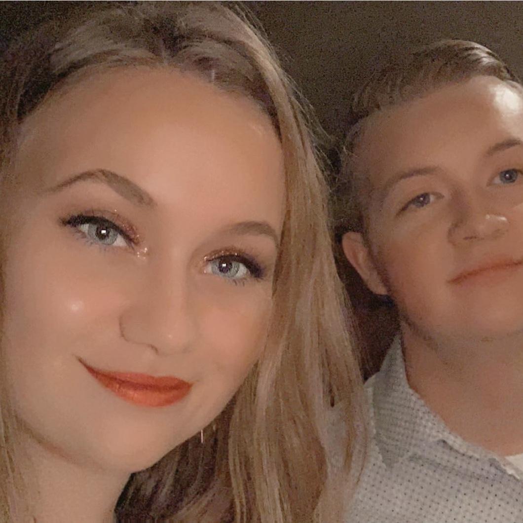 3rd Anniversary dinner 2020, we went to the melting pot and walked around the canal downtown