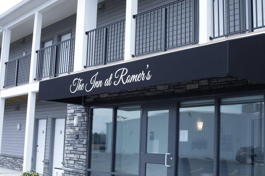 The Wedding Website of Rochelle Sudman and Mitchell Groves
