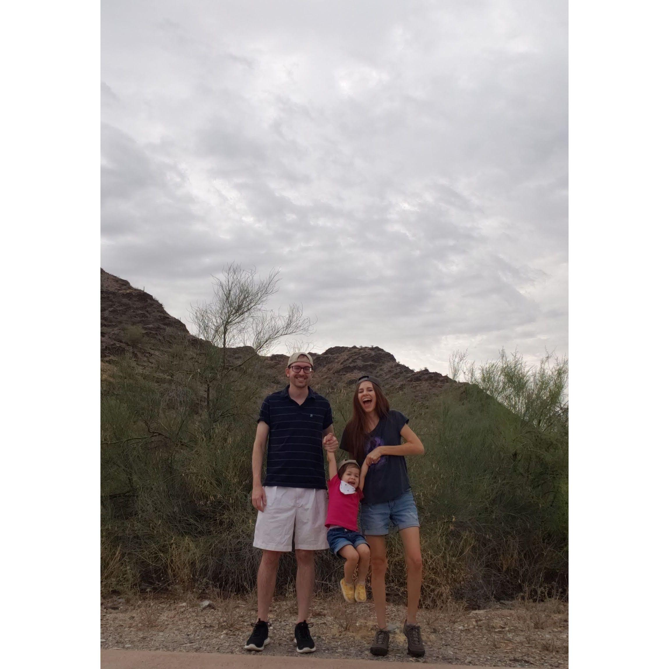 Hiking in the cool morning at Dreamy Draw Park!