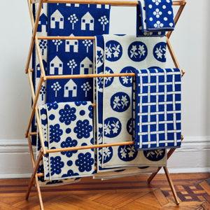 Navy Pattern Towel Set
