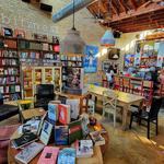kibbitznest books, brews & blarney