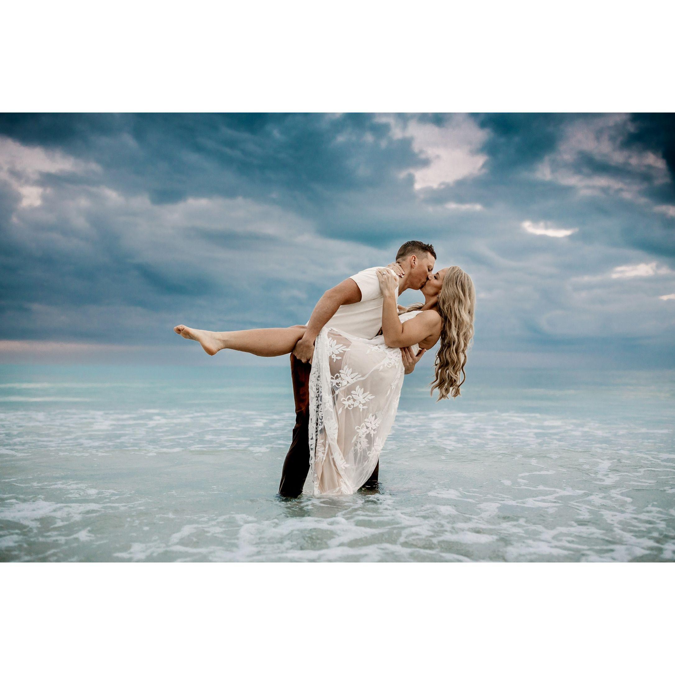 Siesta Key, FL Engagement Pictures: February 2024