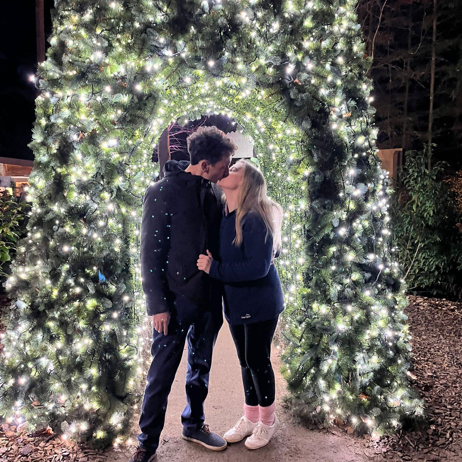 Center Parcs Christmas kiss.