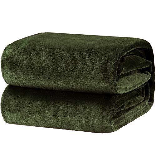 Bedsure Fleece Blanket Twin Size Olive Green Lightweight Blanket Super Soft Cozy Microfiber Blanket