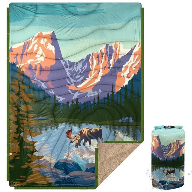KawaGebo Kamp Outdoor Camping Blanket with Sherpa Lining, Extra Warm Thick Camp Blankets and Puffy Ultralight Soft Poncho DWR Camping Quilt for Cold Weather, Adventure, Sleeping, Backpacking 78"x 56"