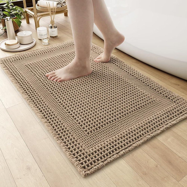 AMOAMI Waffle Bath-Mat, 24"x36" Absorbent Bath Mats for Bathroom Non Slip, Machine Washable Bathroom Rugs with Tassels Ultra Soft Boho Bath Rugs for Floor Beige