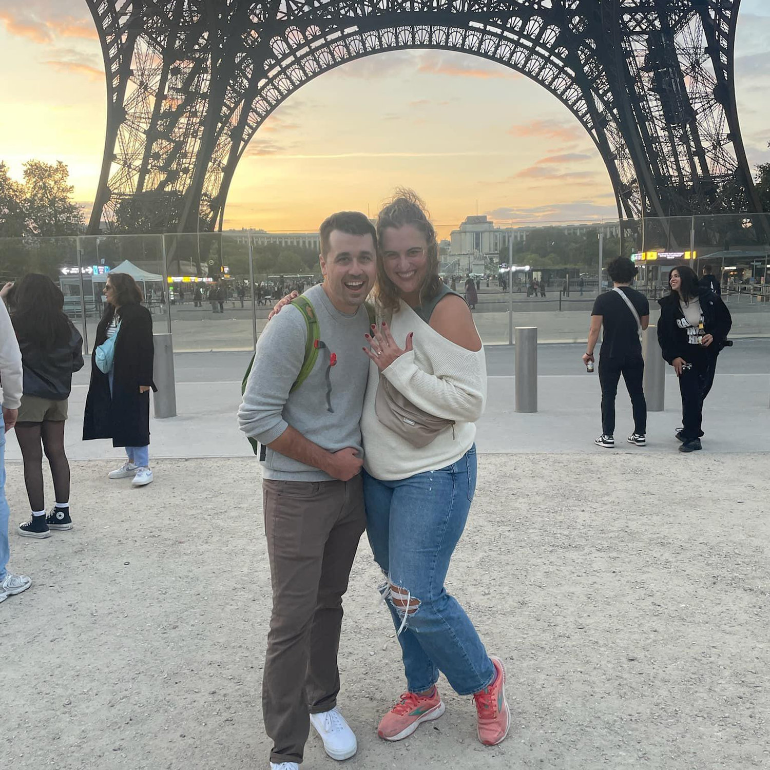 A surprise engagement in Paris!