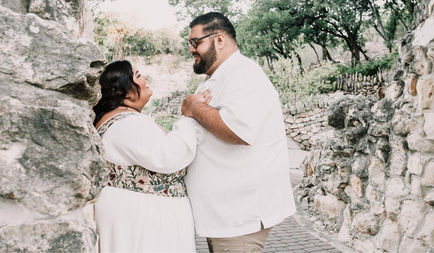 The Wedding Website of Alexandria Reyna and Manuel De Luna III