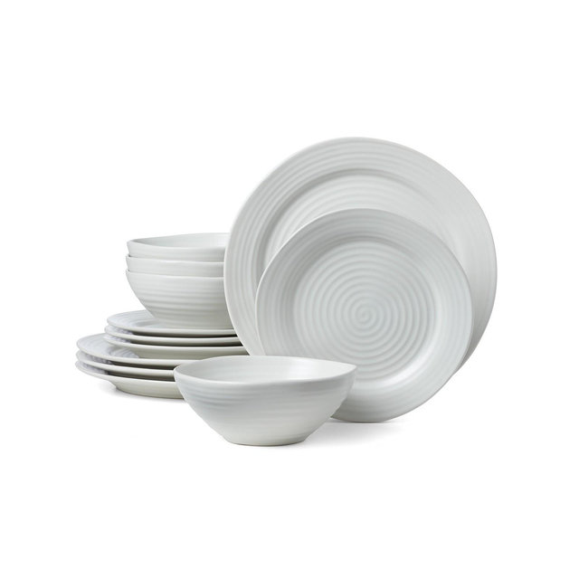 Oneida Ridge 12 Piece Dinnerware Set, Service for 4