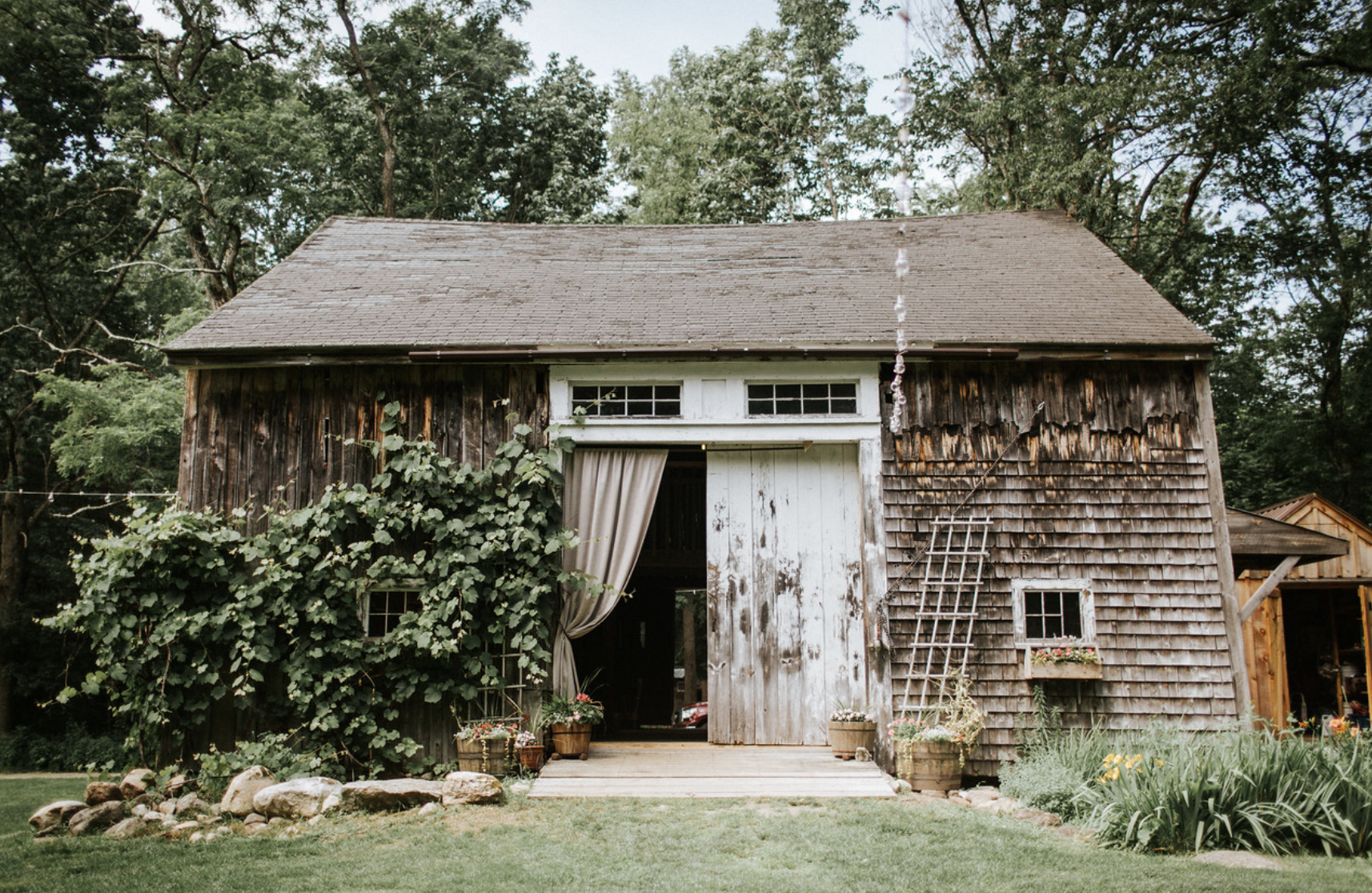 The Wedding Website of Shelby Caret and Troy Murphy