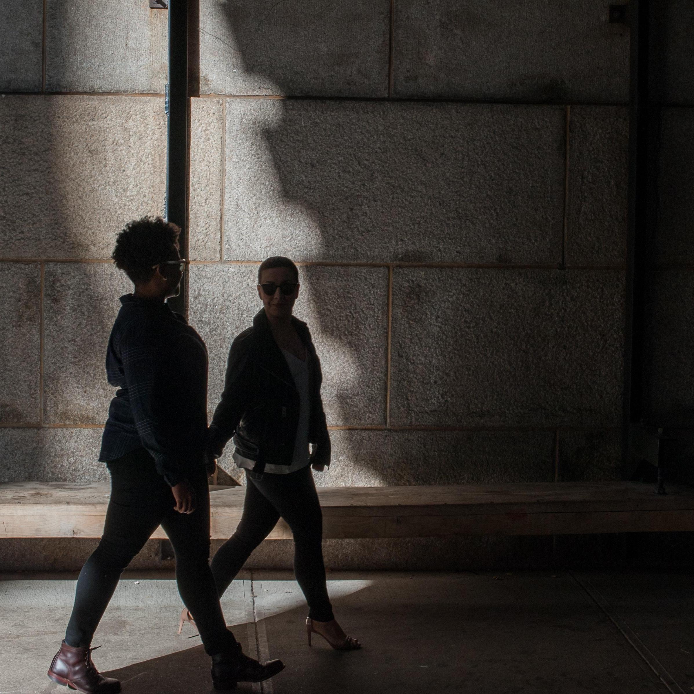 Before Reni moved to Brooklyn, Noelle introduced her to all the cool spots in the borough on epic Sunday afternoon strolls, stopping to play along the way.