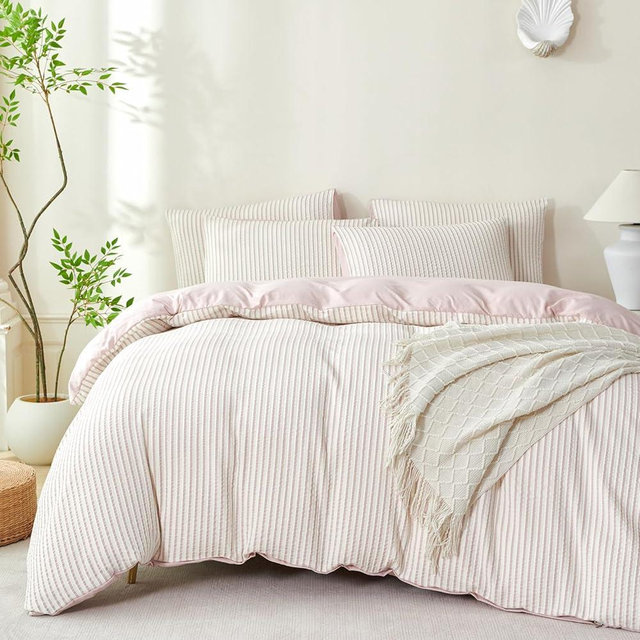 BUPIRD Grayish Pink King Comforter Set Striped Soft Washed Microfiber Jacquard 3 Pieces Striped Bedding Sets Grayish Pink White Comforter for All Seasons and 2 Pillowcases Comfort Breathable