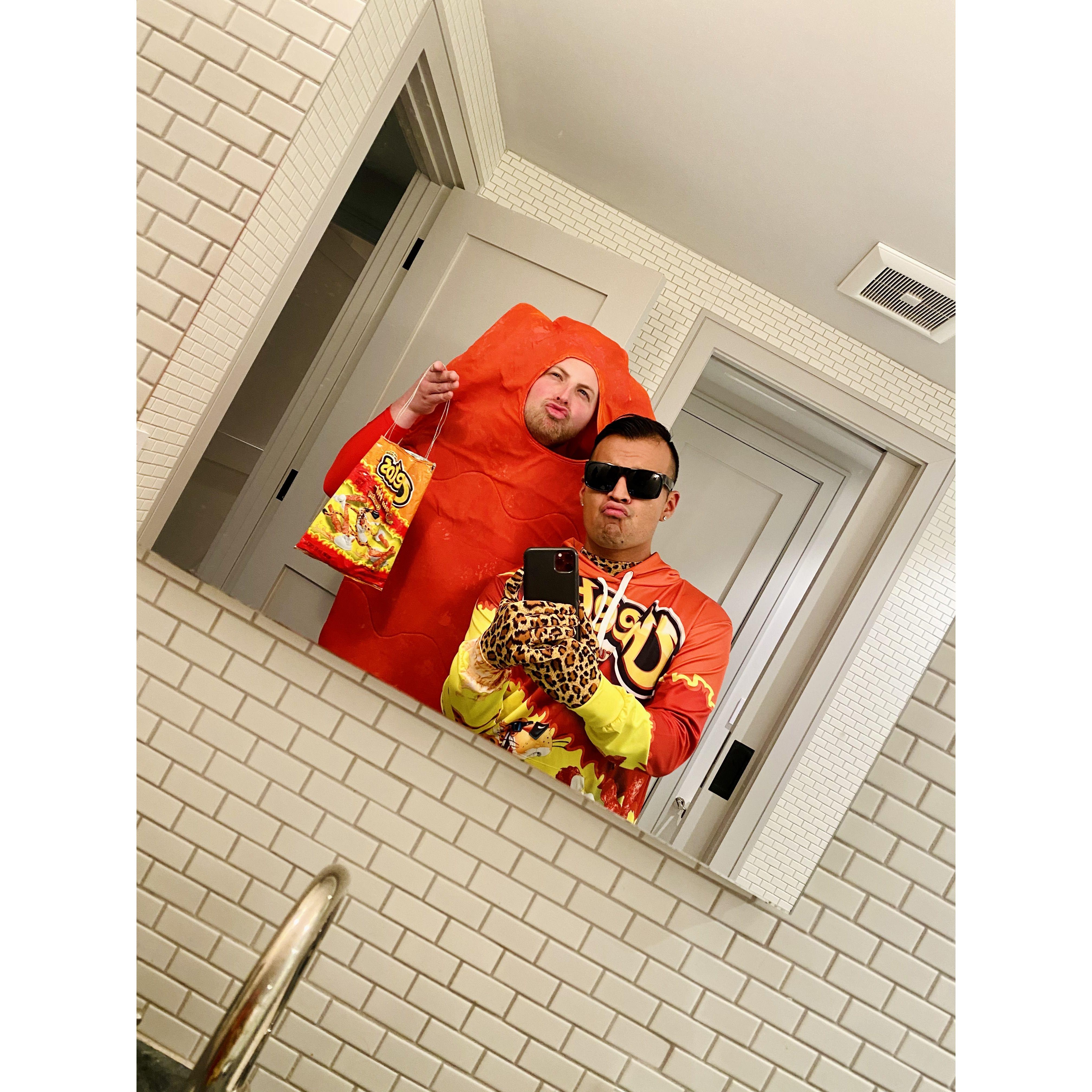 Ima be your hot cheeto forever, Chester. <3 Crunch & Salty Cheeto
