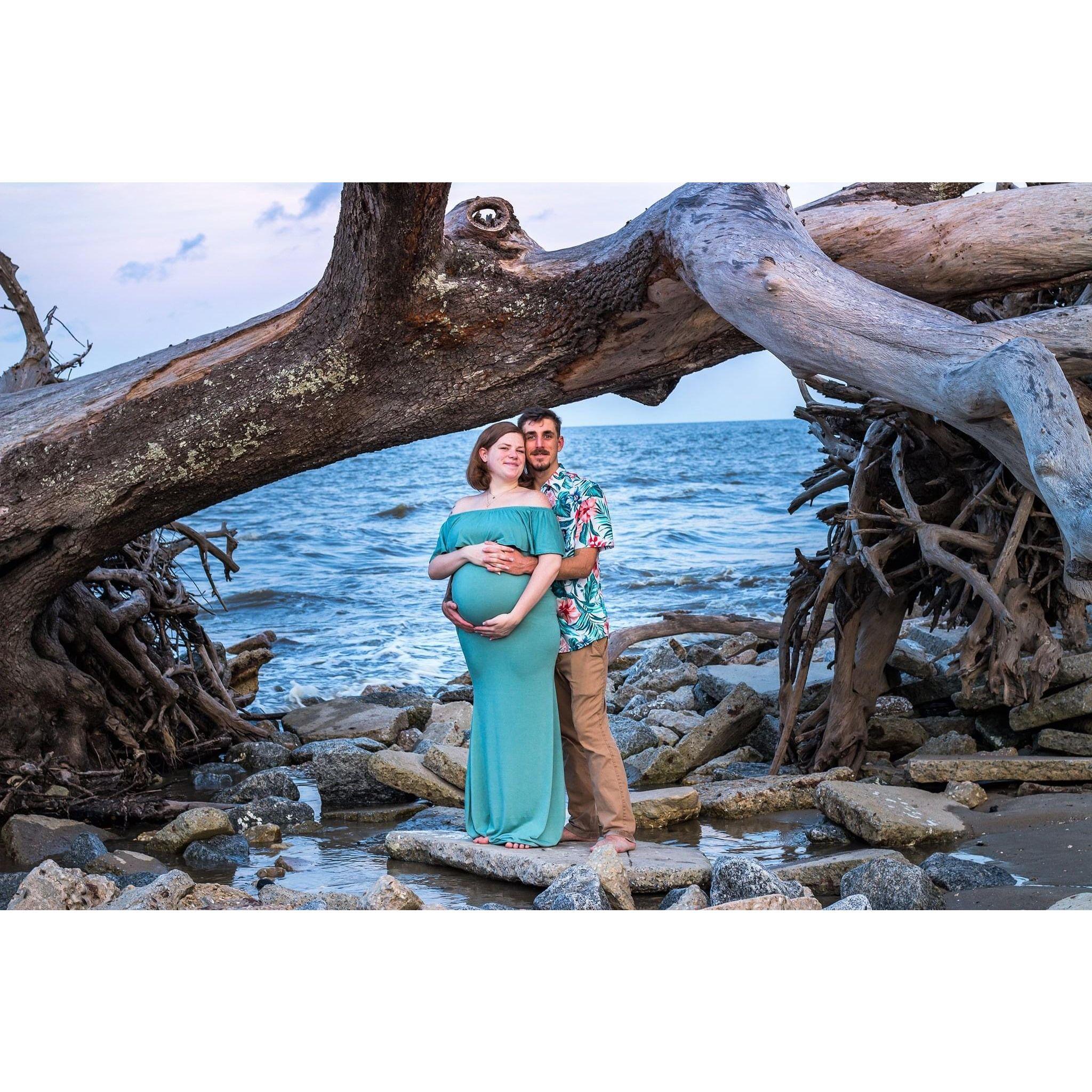 Maternity photoshoot of Kastiel