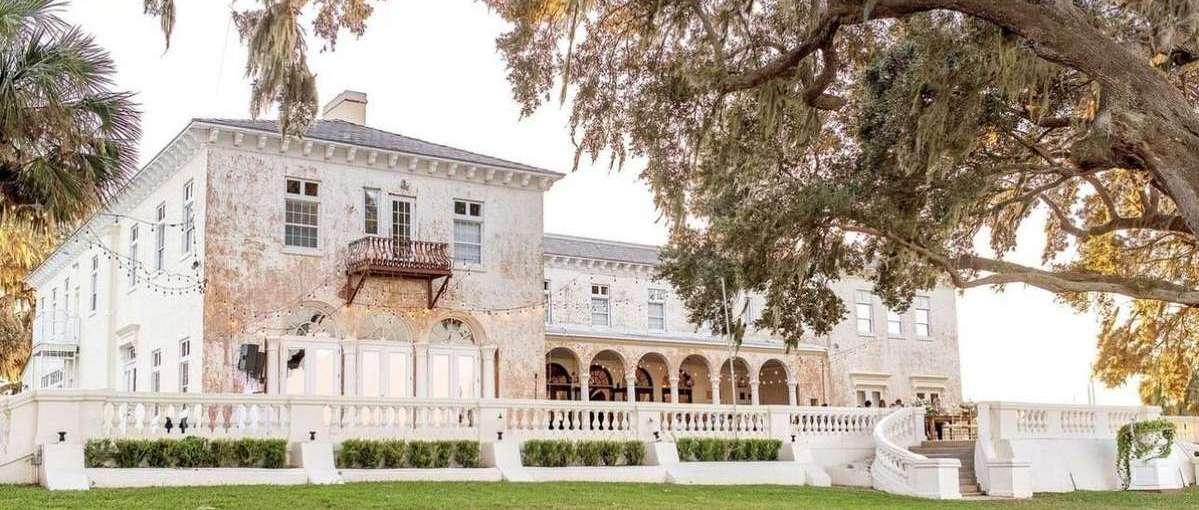 The Wedding Website of Victoria Singh and Omar Nafeh
