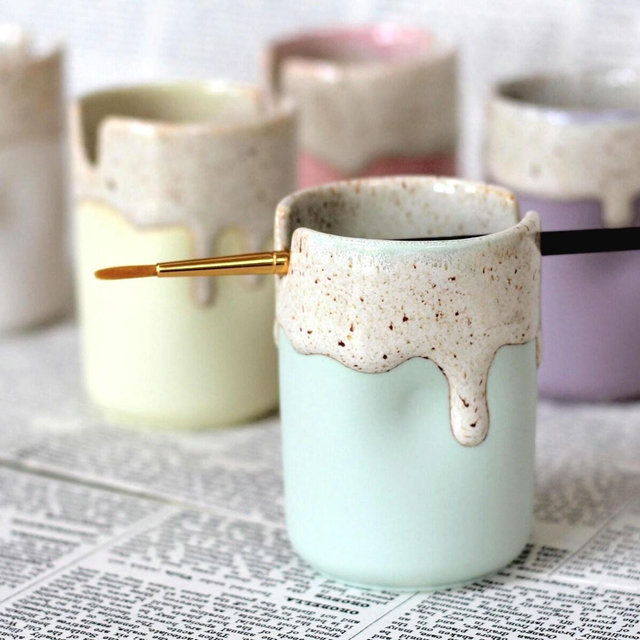 Ceramic Paintbrush Holder (Pastels) Great for a Pottery Anniversary Gift, Paint, Water Pot, Ink, Brushes, Pens etc.. Porcelain. 9x6cm Aprox.