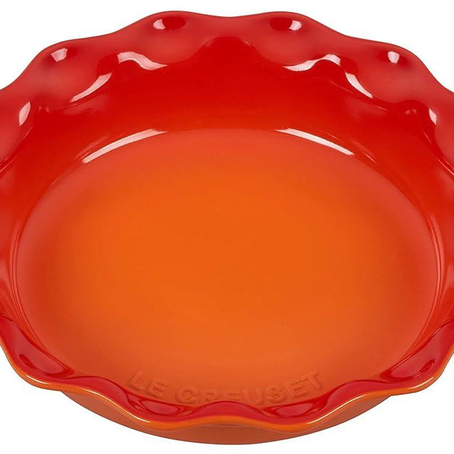 Le Creuset Stoneware 9" Heritage Pie Dish, Flame