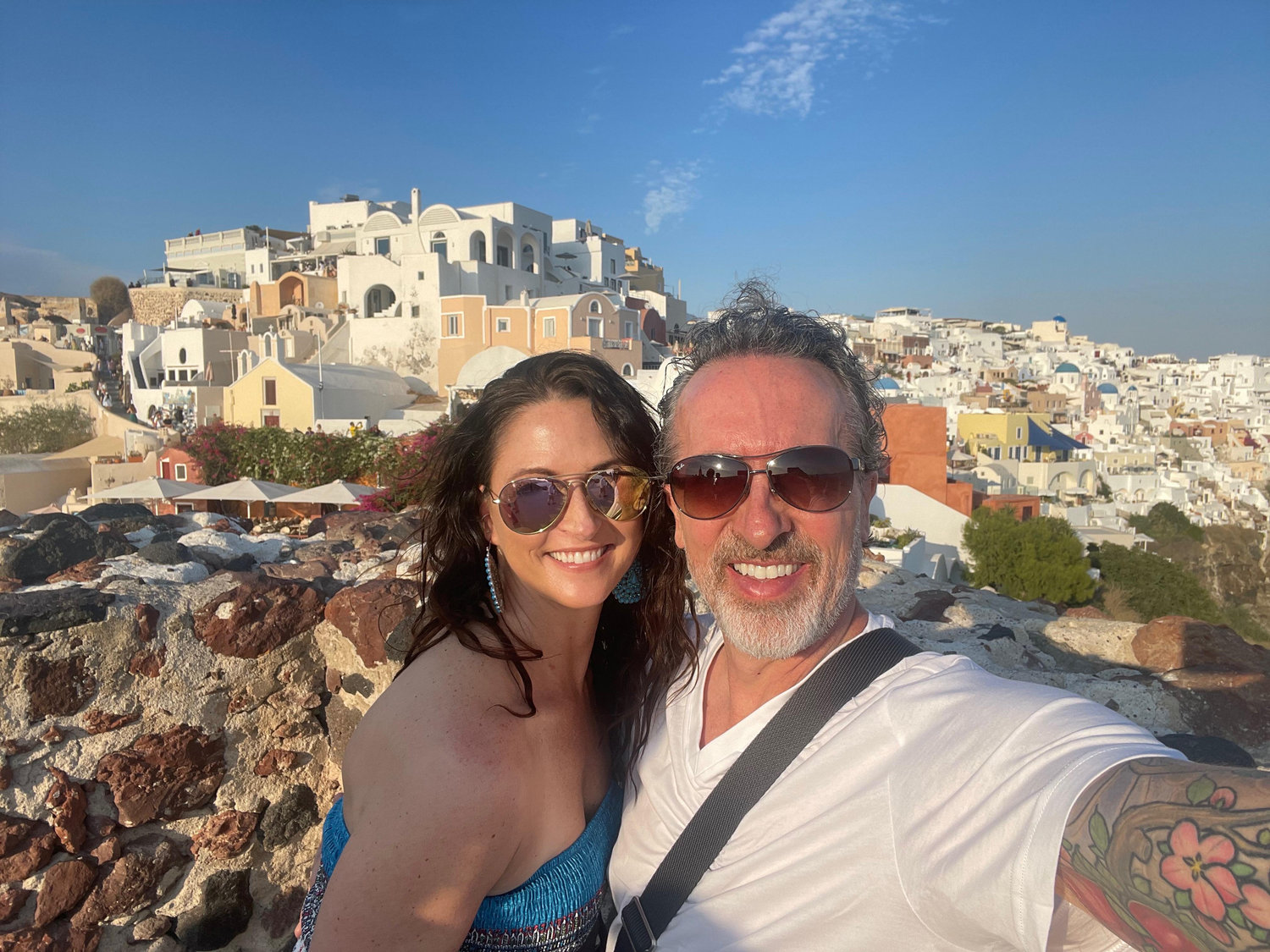 The Wedding Website of Lindsey Dowling and George Koutouras
