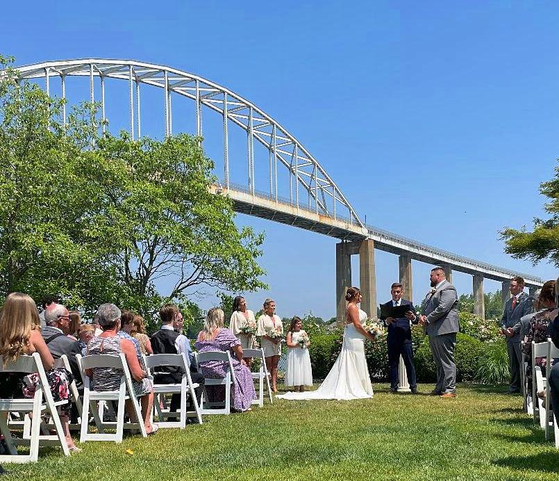 The Wedding Website of Danielle Winder and Steven James
