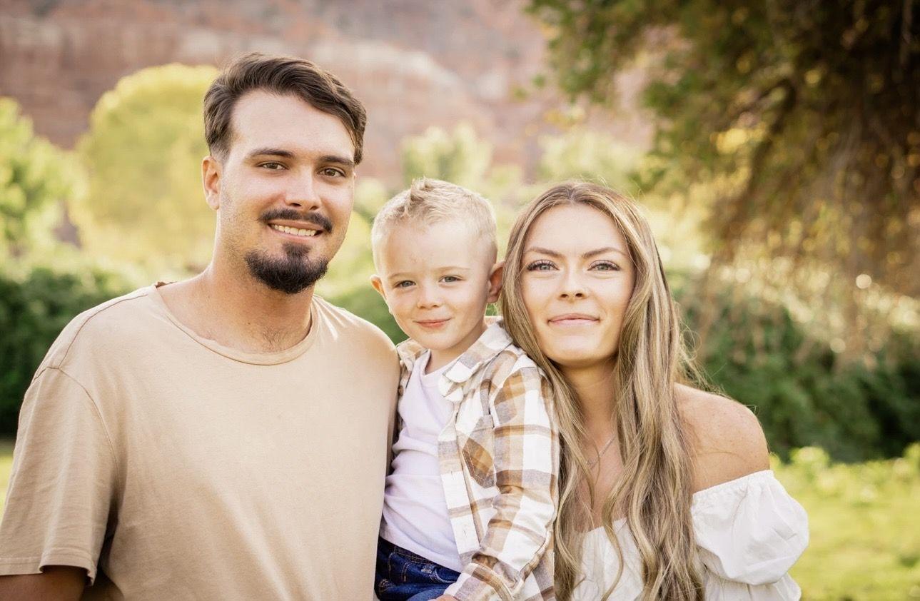 The Wedding Website of Halli Henwood and Sam Naylor
