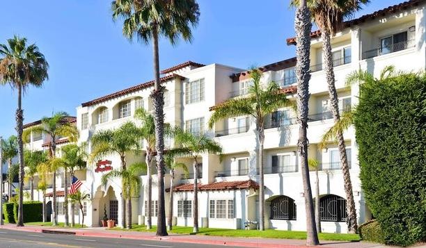 The Wedding Website of Emma Gimpl and Diego Pedroza