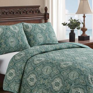 Turtle Cove 3-Piece Reversible Quilt Set