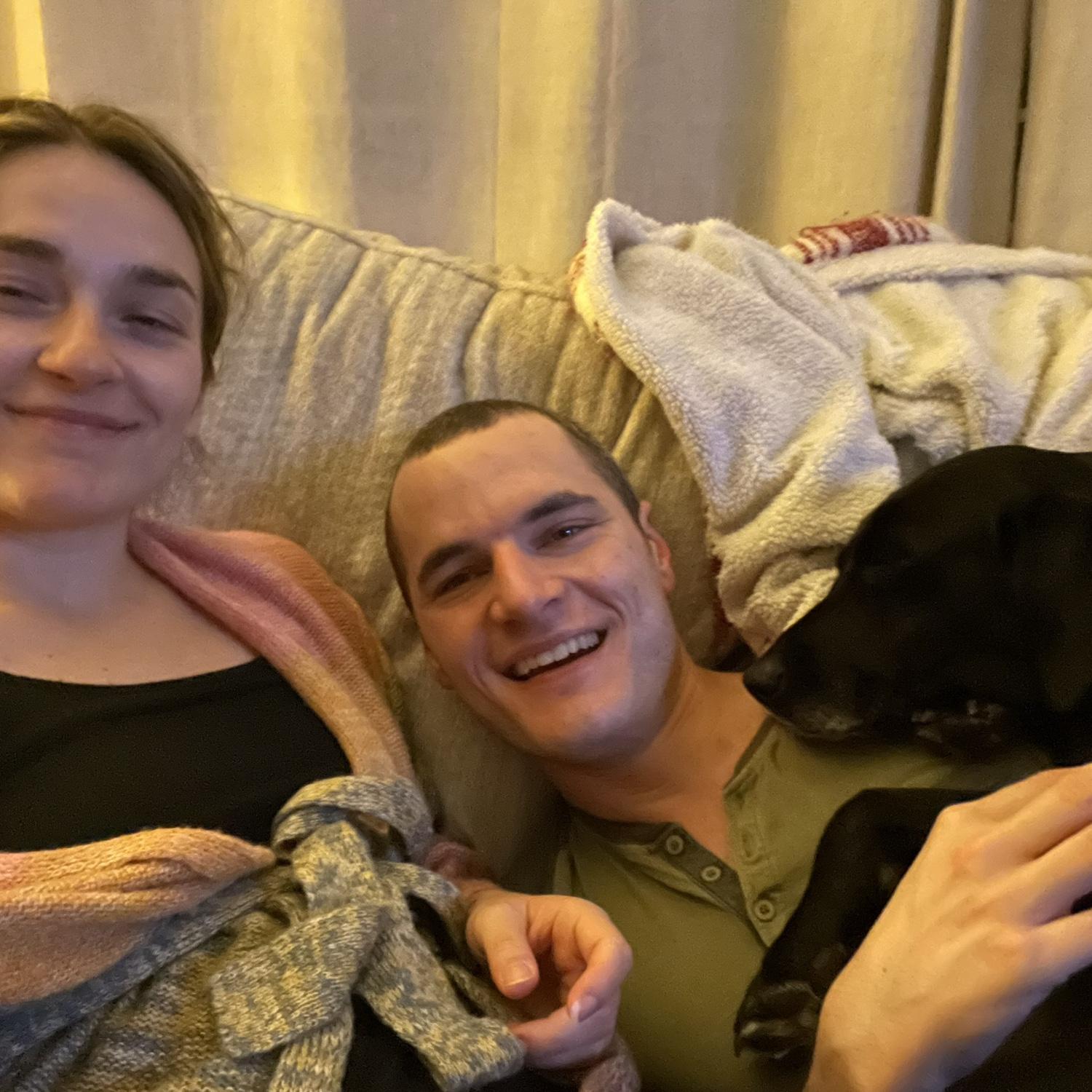Getting cozy with Maggie in Minnesota 🐕‍🦺 - December 2022