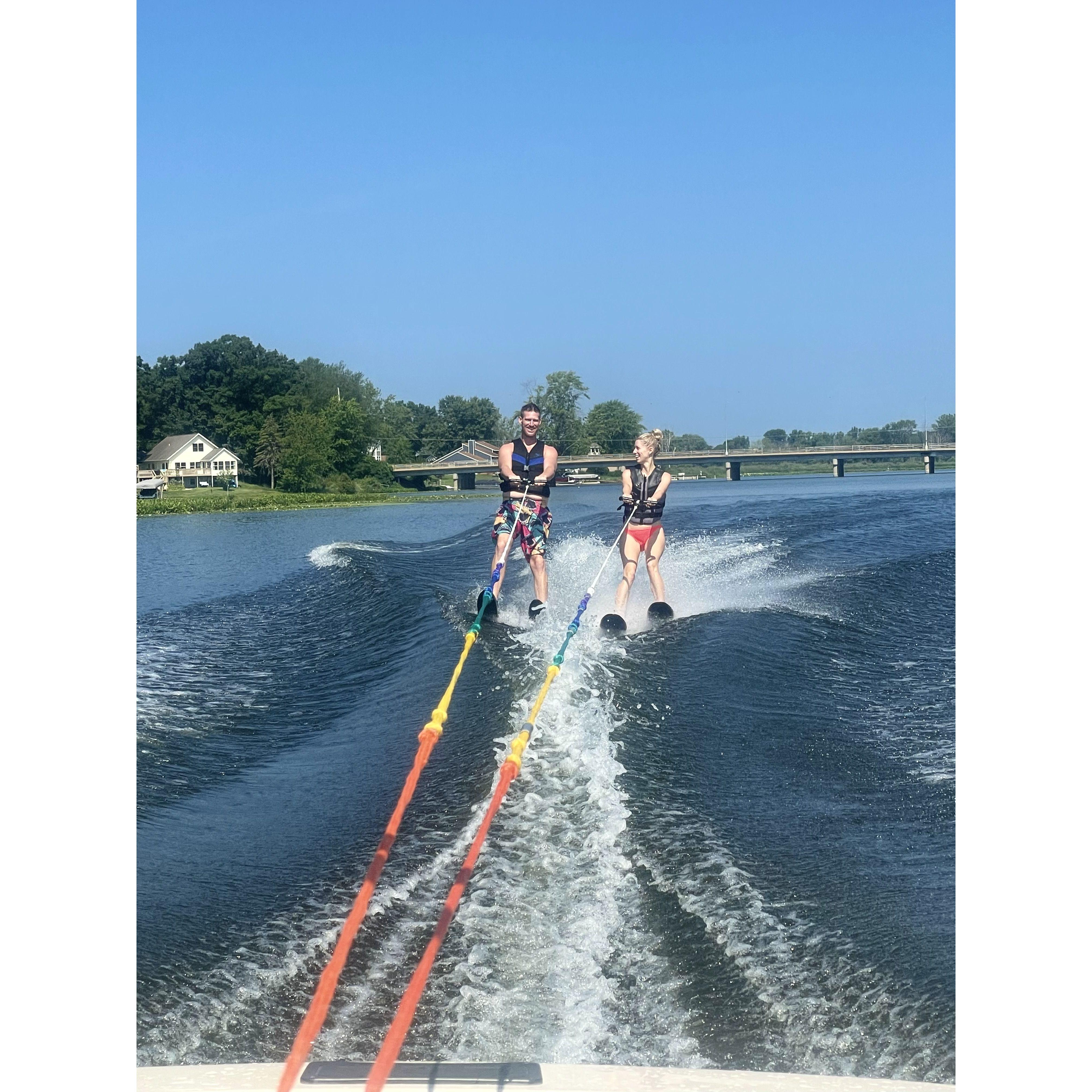 Nicole can waterski!!!