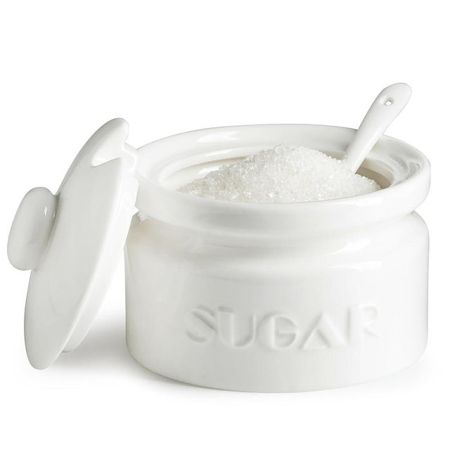 Gomakren White Sugar Bowl, Sugar Container with Lid and Spoon 10oz, Ceramic Sugar Jar for Kitchen, Coffee Bar, Countertop - Modern Farmhouse Kitchen Christmas Decor