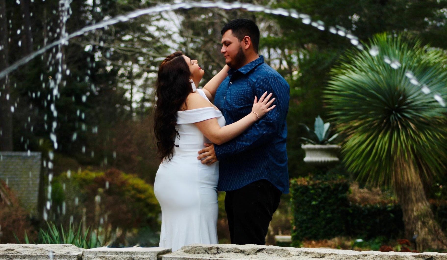The Wedding Website of Alberto Cerna and Amy Cisneros