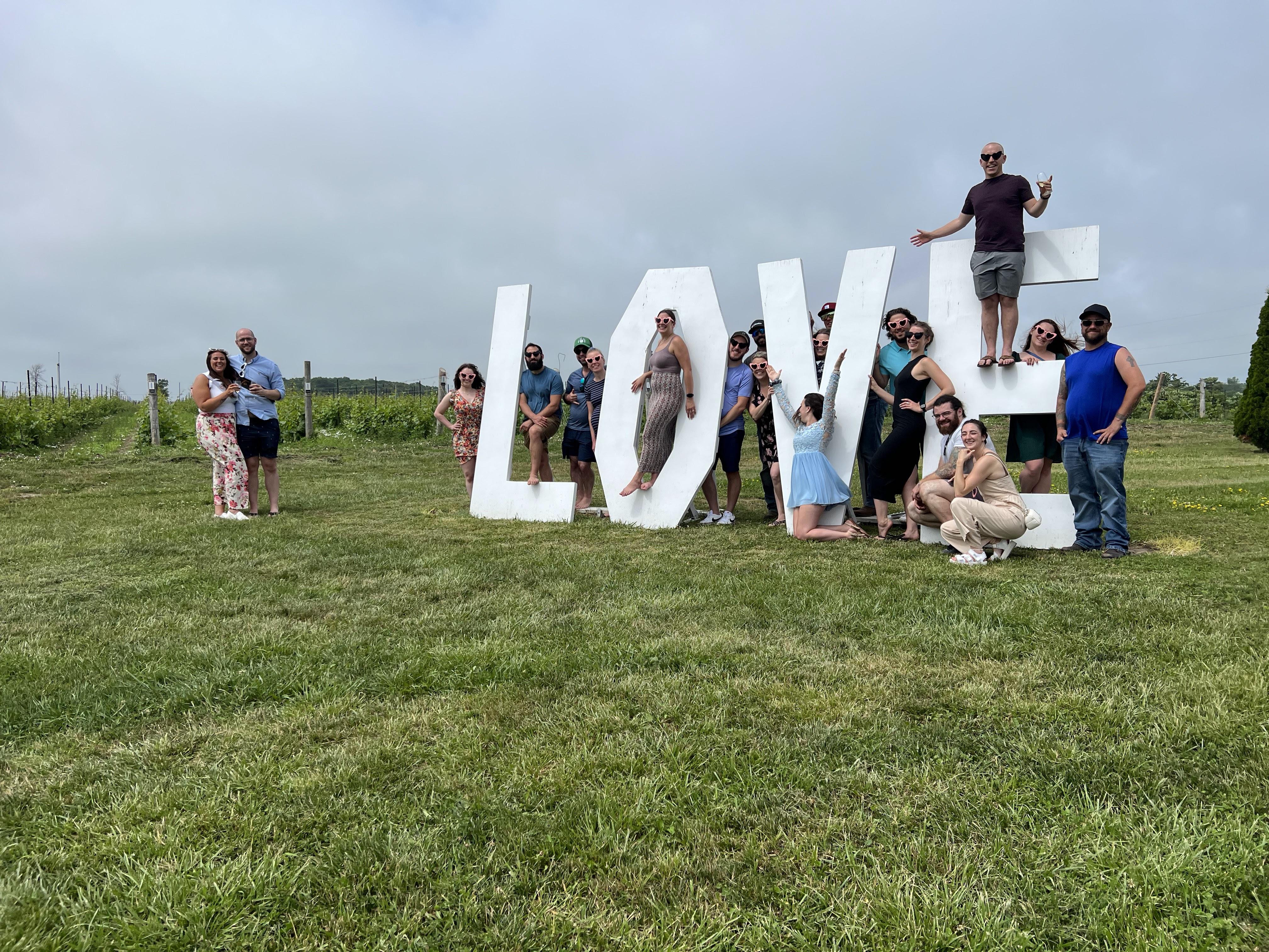 The Wedding Website of Annika van der Ploeg and Steven Thompson