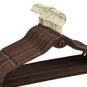 Heavy Duty Velvet Hangers with Cascade Hook, Durable, 360 Degree Rotatable Hook (50, Brown)