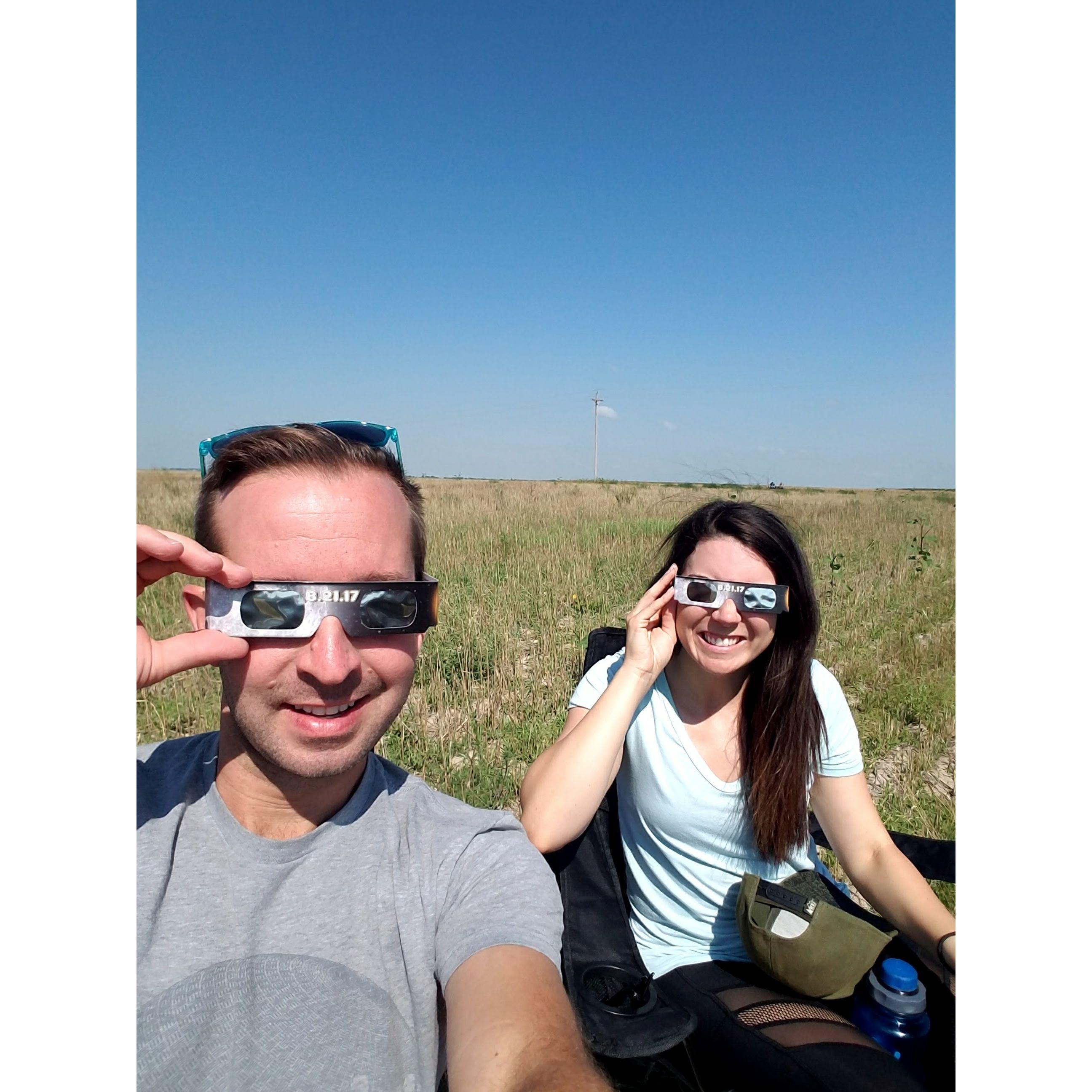 Watching the Total Solar Eclipse in Nebraska with friends (Aug. 2017)