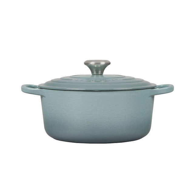 Le Creuset Signature Cast Iron 7.25 Qt Round Dutch Oven With Lid, Sea Salt