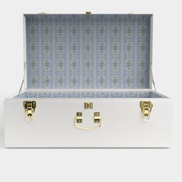 Laura Park x Petite Keep Grand Trunk