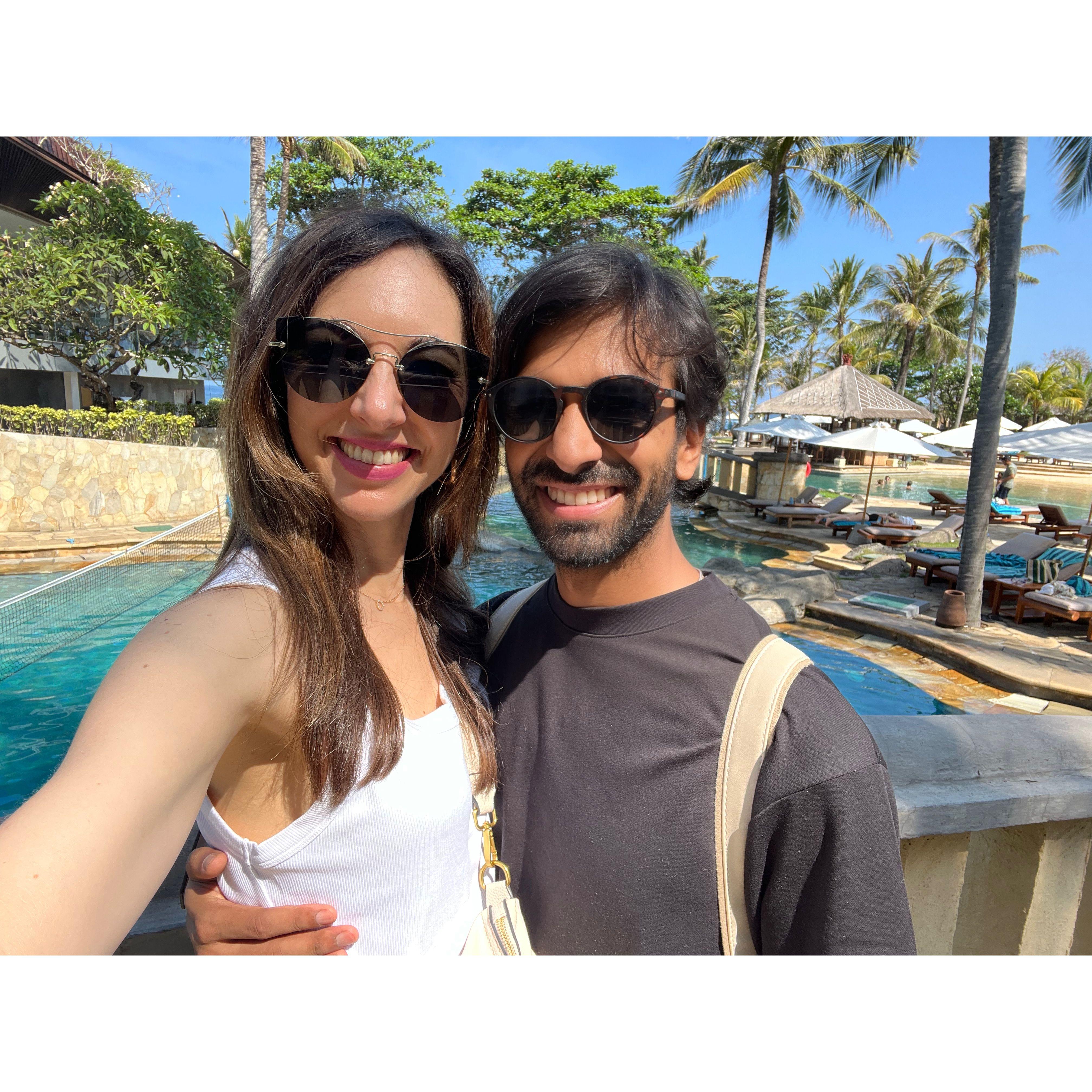 Vish meeting Ursie's PSASA friends in Bali